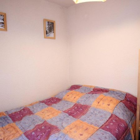 Studio Cabine A Chamrousse, Rdc, Balcon Nord, Au Pied Des Pistes, Bien Equipe - Fr-1-340-274 Екстериор снимка